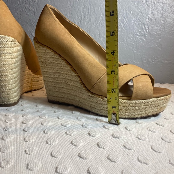 VINCE CAMUTO Womens Taryn Nubuck Jute Peeptoe Wedge - Picture 8 of 16
